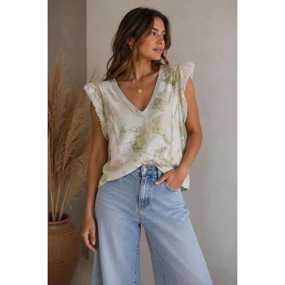 Anthropologie Pilcro Top Camo Yellow Green Ruffle Sleeve V-Neck Large